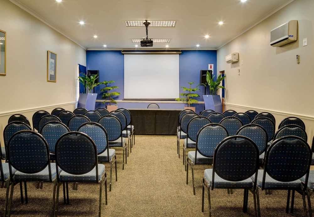 Protea Hotel By Marriott George King George Extérieur photo