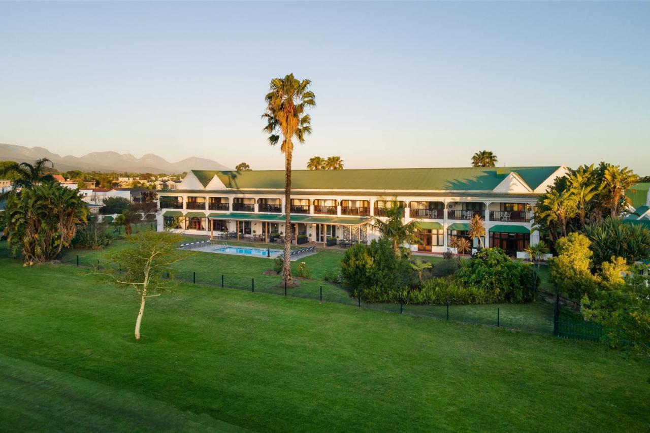 Protea Hotel By Marriott George King George Extérieur photo