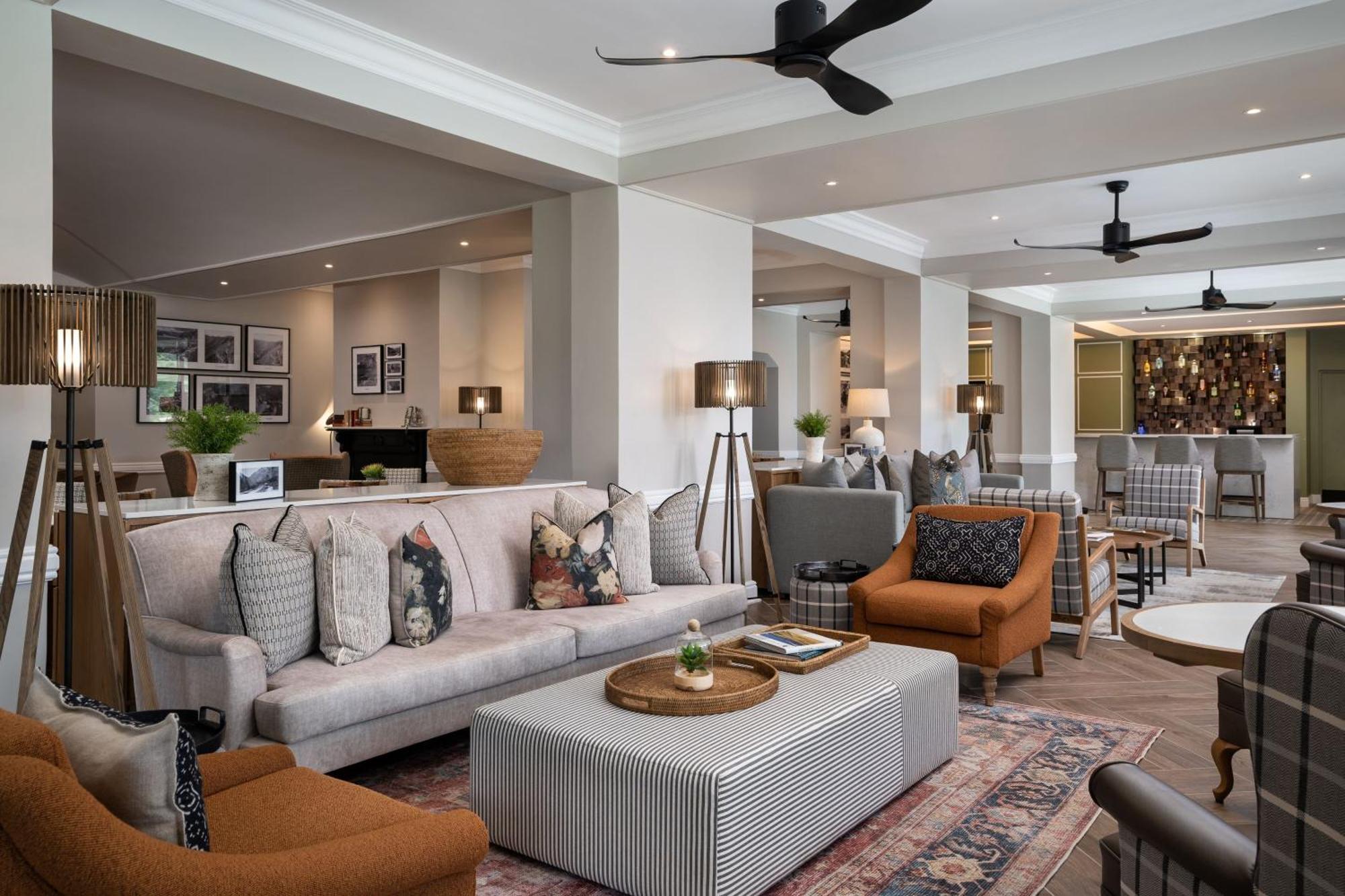 Protea Hotel By Marriott George King George Extérieur photo